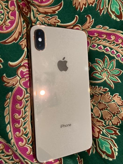 Айфон 10 XS max 64 гб