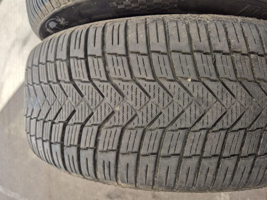 215 55 17 Sunny 2024 4 anvelope all season vara iarna