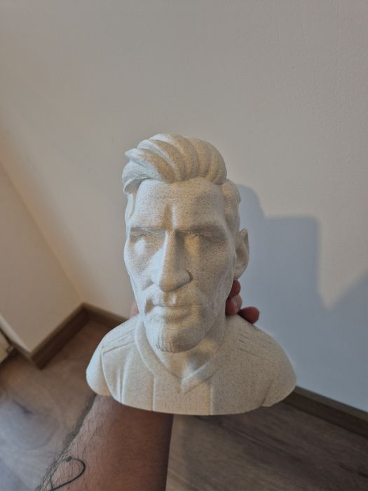 Lionel Messi statuie bust. Leo Messi statue 20 cm
