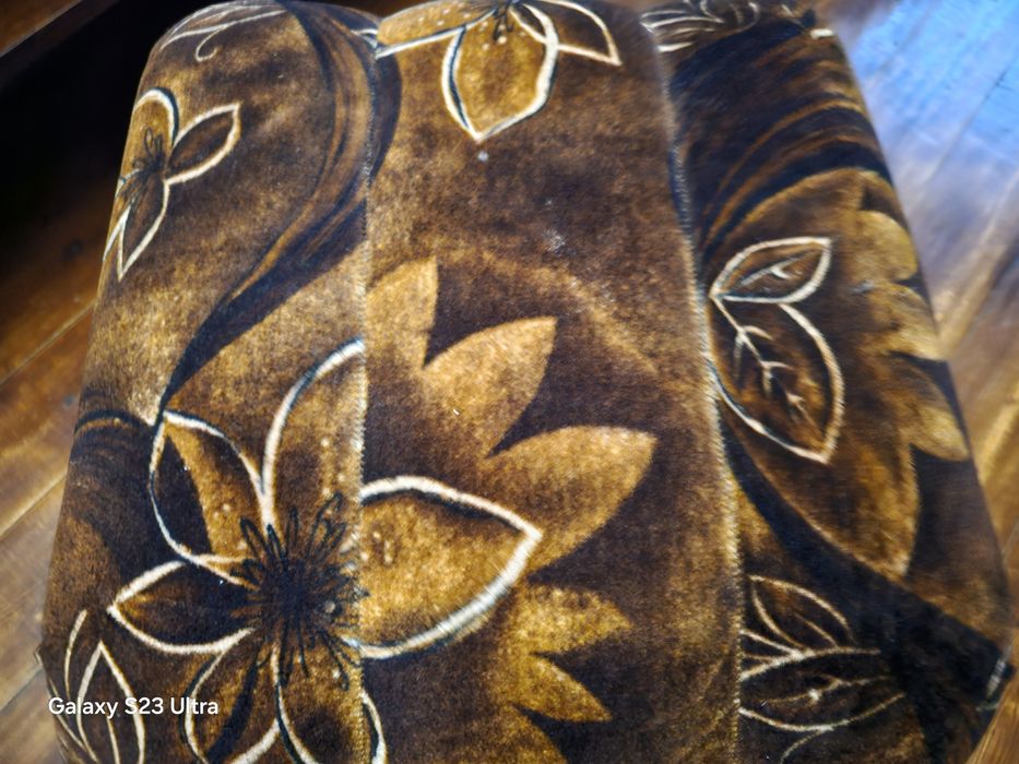 Продавам холна гарнитура