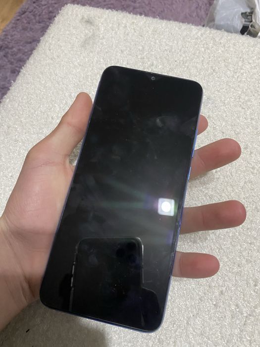 Продавам Redmi 10c
