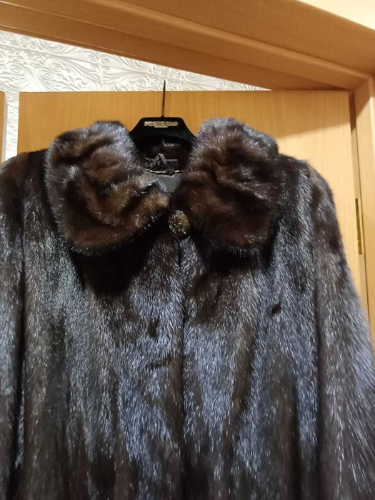 Продам норкавую шубу