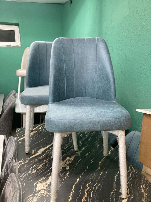 Стол стул 4/1 для кухни