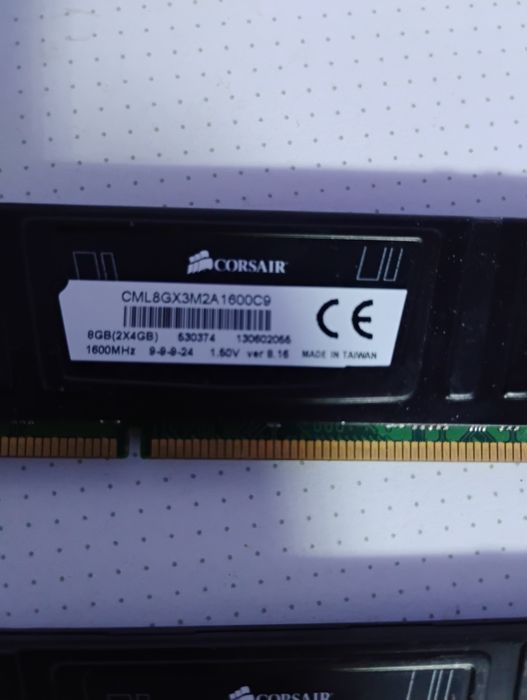 Vând RAM DDR3 8GB pc