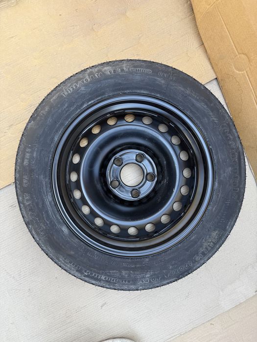 Патерица Continental 125/90 R16 5x112 57.1 DOT 25/05