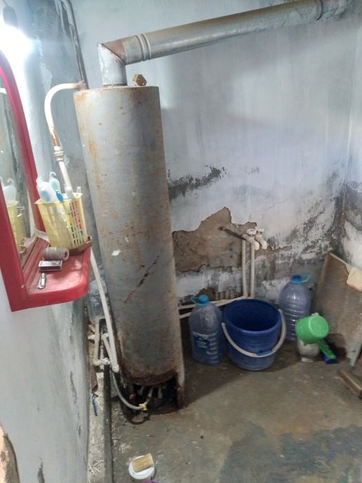 Xovli sotiladi ! Arzon va shahar markazida