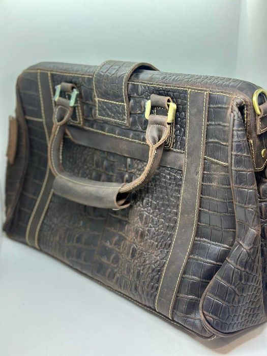 Servieta din Piele de Crocodil The Gorge & Red -A-