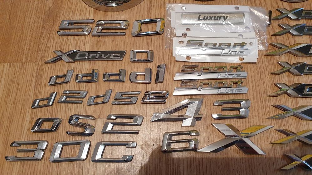 Emblema sigla logo BMW 1 2 3 4 5 6 7 x1 x3 x4 x5 x6