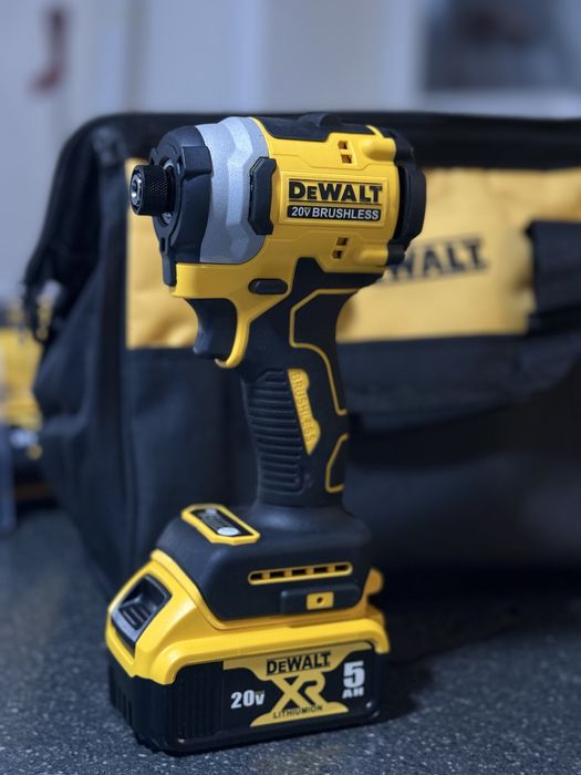 Винтоверт реплика DeWalt