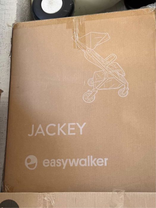 Продам коляску easywalker Jackey