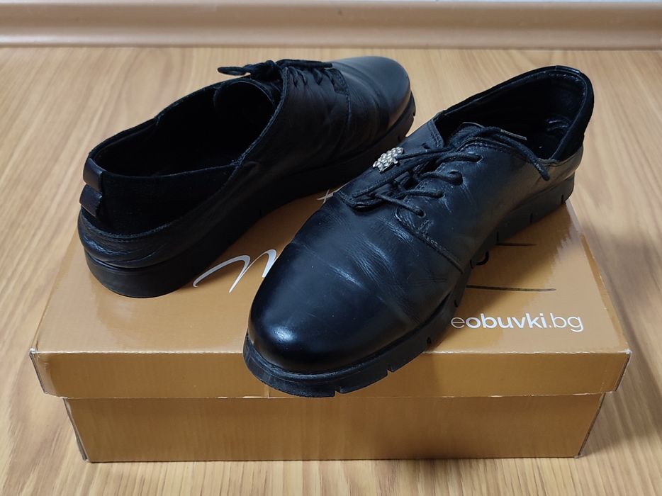 Продавам Сандали и обувки