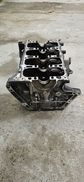 Vand bloc motor mazda 2.2 skyactive
