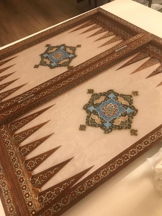 Нарды в комплекте