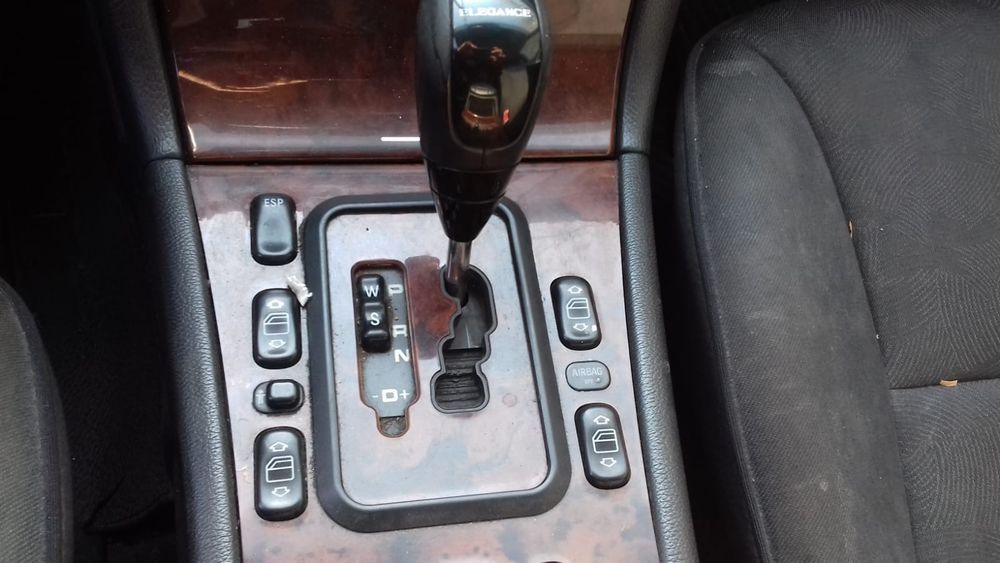 Dezmembrari Mercedes-Benz E-CLASS (W210) (1995-2003) E 320 CDI (210.0