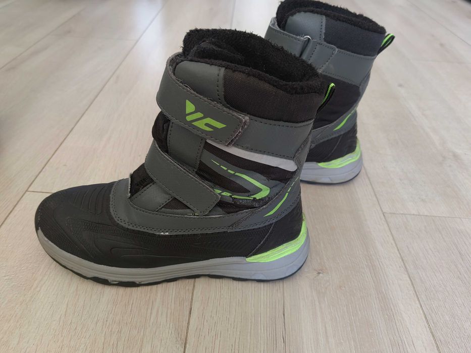 Детски зимни ботуши