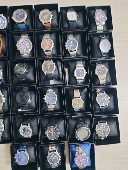 Часы мужские классические