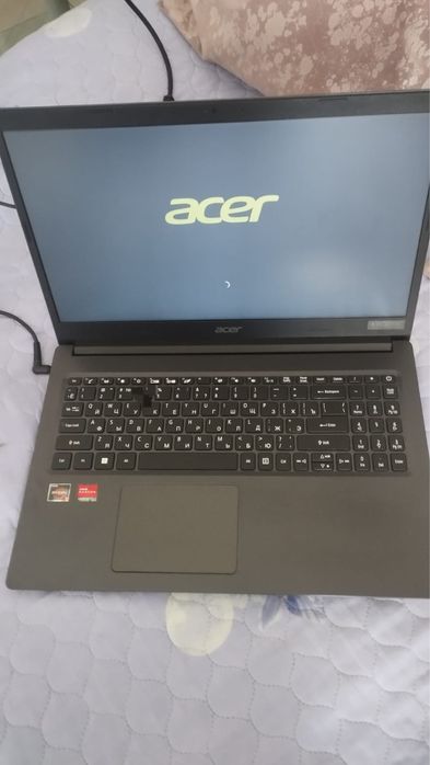 Acer Aspire 3 полностью работает