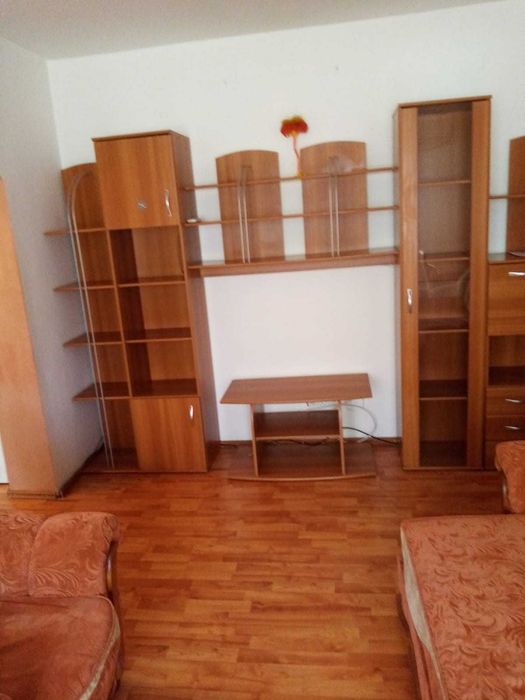 Ofer spre închiriere apartamnet 2 camere Rm.Sarat
