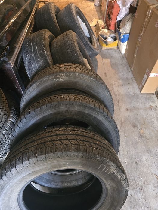 Продам шыны 265,60,18
