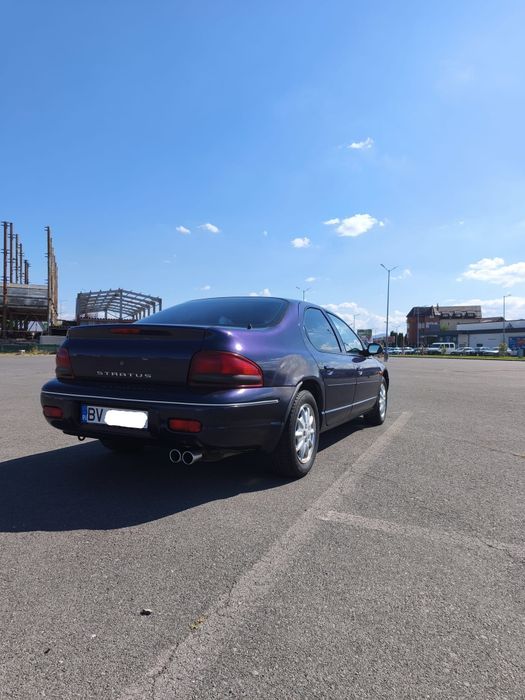 Chrysler Stratus 1996 benzină, 1.664 € — imagine 3