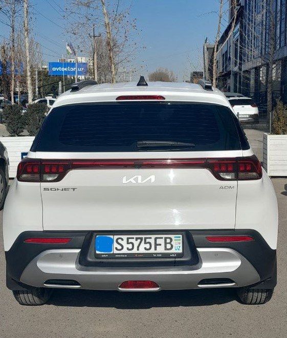 KIA SONET sotiladi