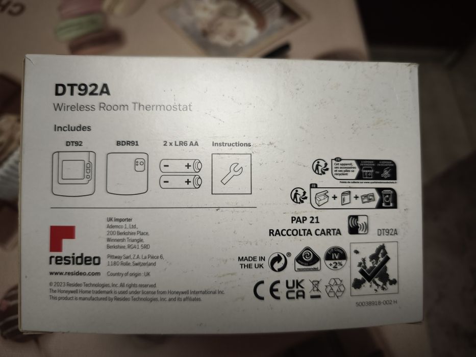 Vând termostat de ambient Honeywell Home DT 92A