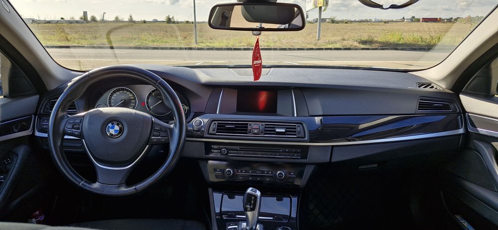 BMW Seria 5 2015 — imagine 4
