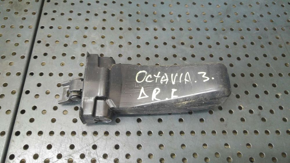 Blocator usa dreapta fata skoda octavia 3 5e3 nl3 nr3 5e0837267a