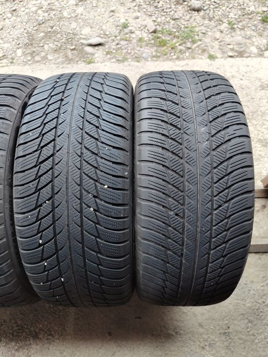 2 cauciucuri 225 50 18