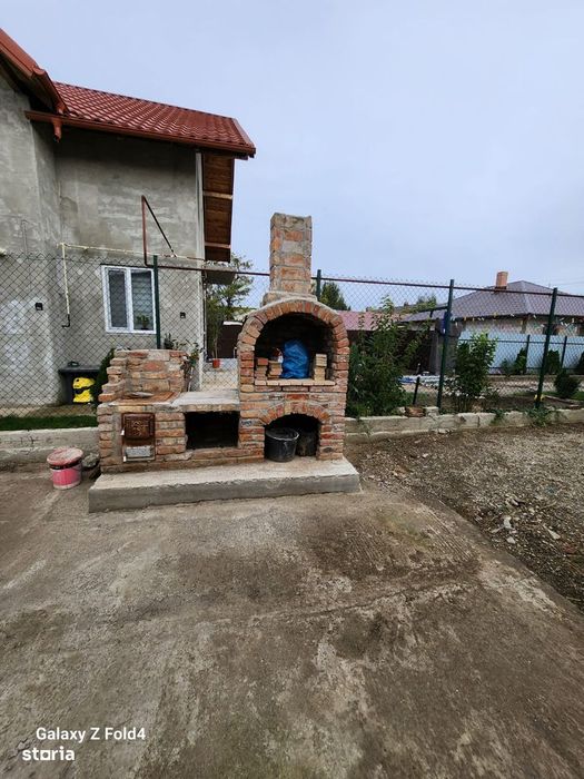 De Vanzare casa zona Cazasu