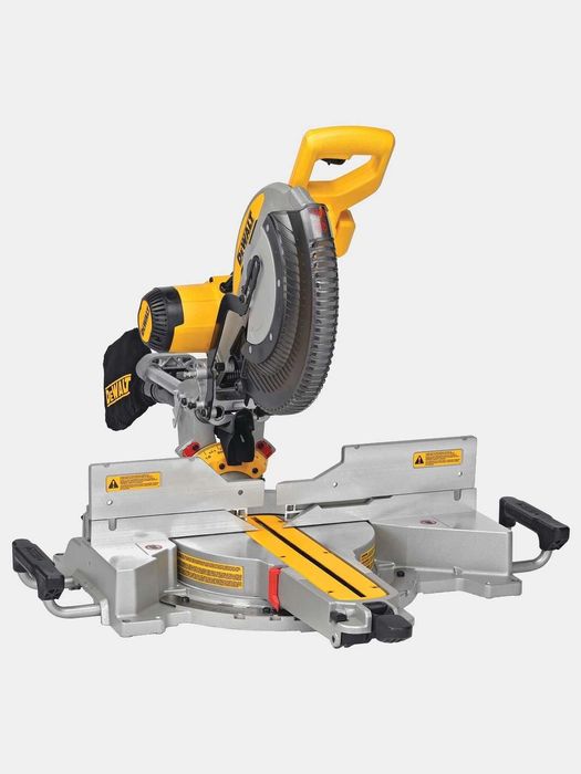 Пила торцовочная DeWALT DWS780-QS