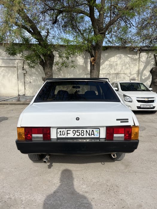 Samara 21099sotiladi