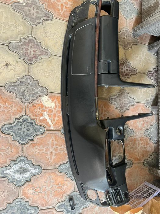 Мерседес 210 кузов лупарик