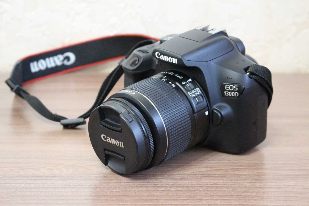Фотоаппарат Canon EOS 1300D