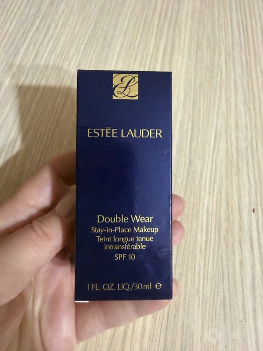 Продам тональный крем Estee Lauder