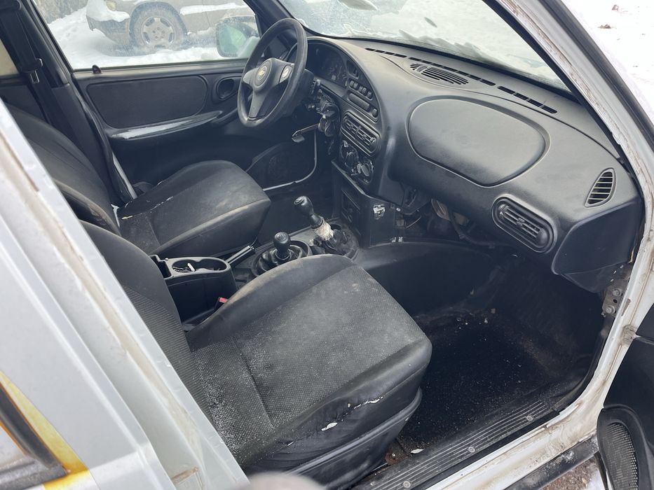 Продам шевроле нива