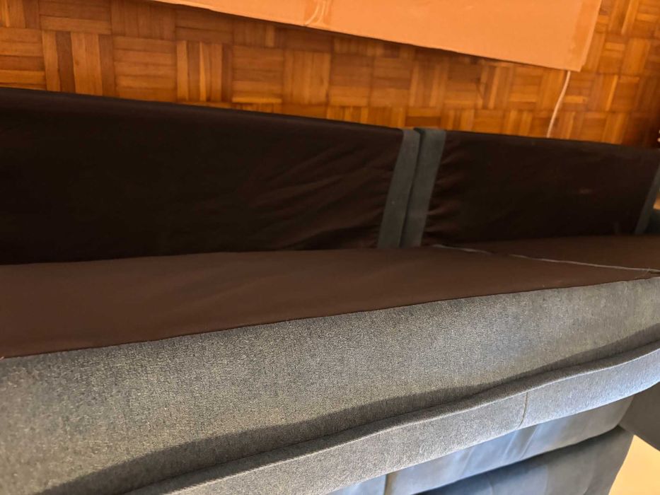 Canapea si puf din stofa