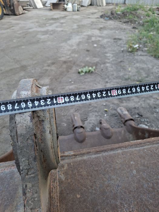 Ковш на  экскаватор  1.2 куба