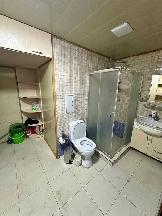 Oybek metro yonida ijara uy