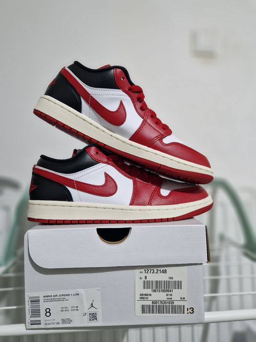 Jordan 1 low, originali, mărimi de la 37 la 40.