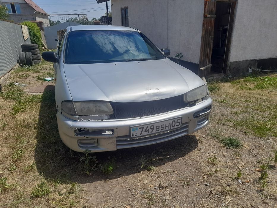Машина на ходу продам