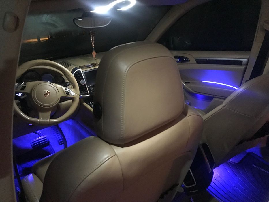 Lumini ambientale auto