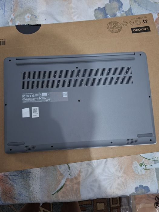 Laptop Levono Nou In Cutie 8gb