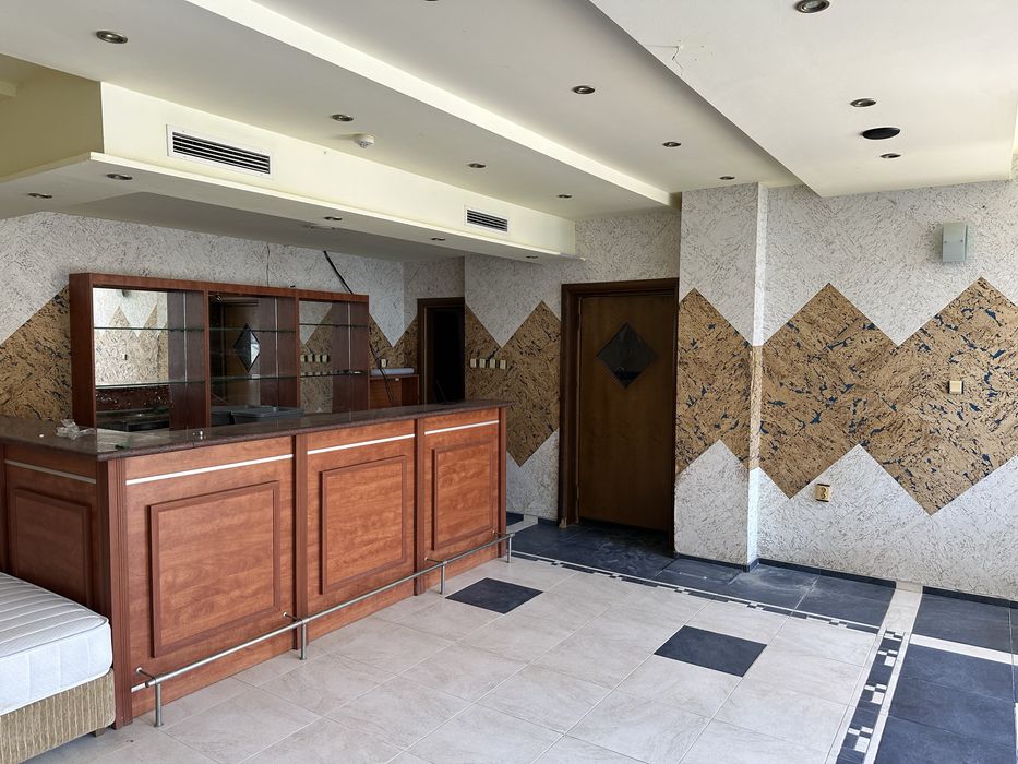 Продава се Магазин в Свети Влас - 220 кв.м за 364 €/кв.м - Снимка #3