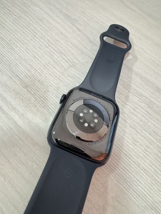 Apple watch 8 series 45mm