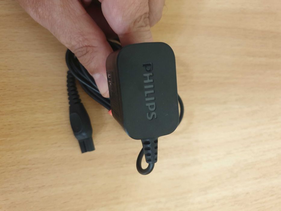 Incarcator aparat de tuns original Philips HQ8505/HQ8500 15v 5,4W