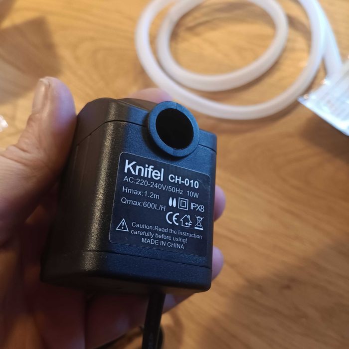 НОВА! Потопяема водна помпа 10W – 600 L/ч, тиха работа