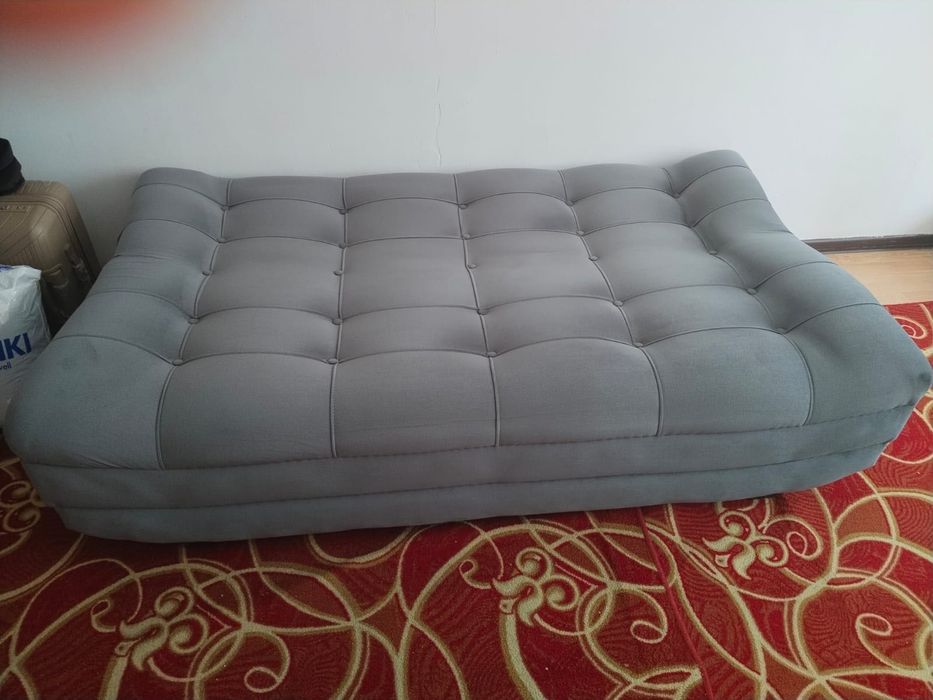 Диван продам срочно