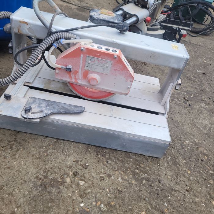 Mașină de tăiat Profitech diamant