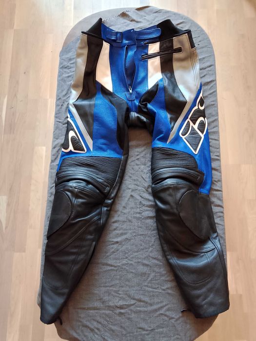 Кожени Мото Екипи и Якета  iXS